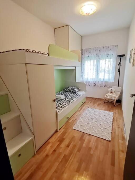 Apartman Pejic Podstrana Exterior foto