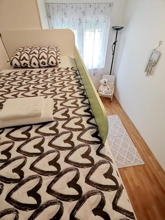 Apartman Pejic Podstrana Exterior foto